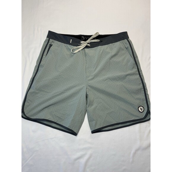 Vuori Peak Boardshort Men's 34 Mint Green unlined drawstring 7” inseam - Picture 1 of 5